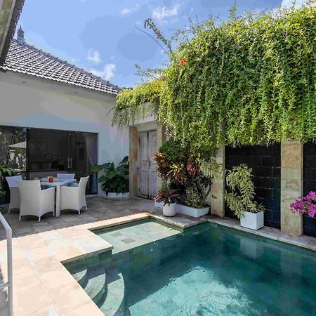 Charming, Villa Sofie - Central Sanur With Refreshing Pool Exterior photo