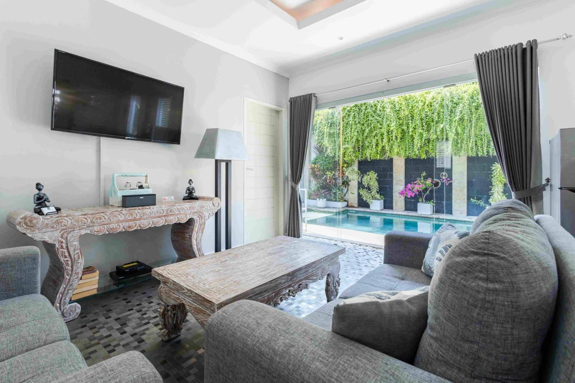 Charming, Villa Sofie - Central Sanur With Refreshing Pool Exterior photo