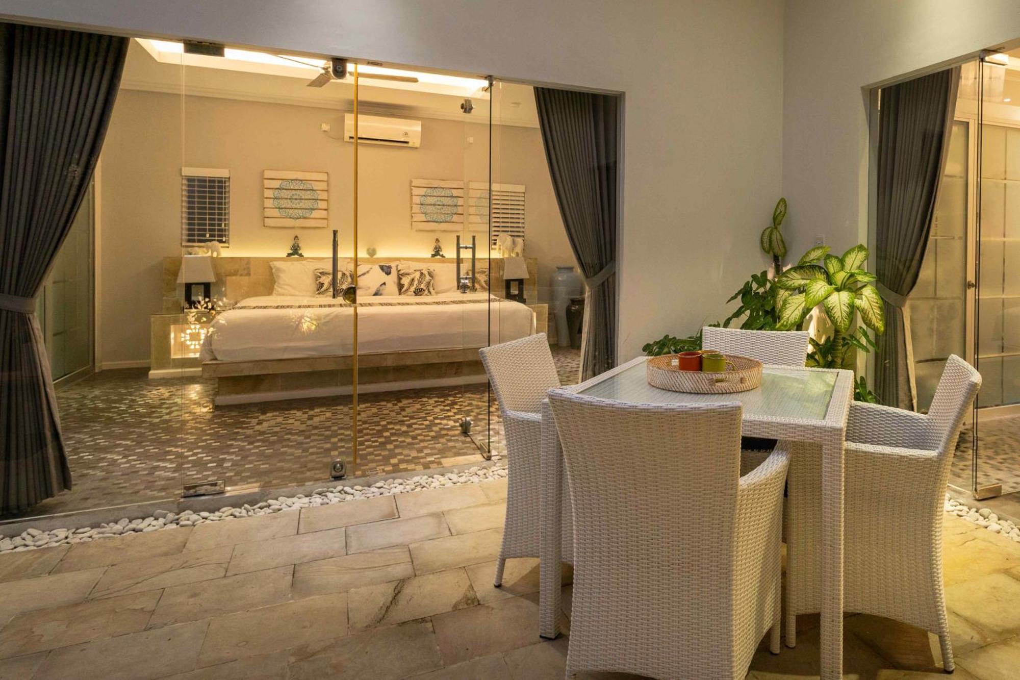 Charming, Villa Sofie - Central Sanur With Refreshing Pool Exterior photo